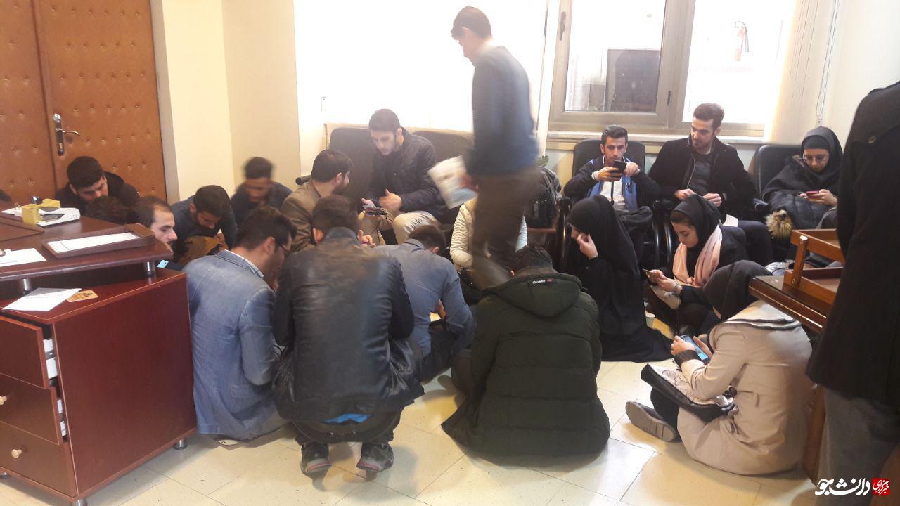 دانشجویان دانشگاه ارومیه به پولی سازی دانشگاه تحصن کردند