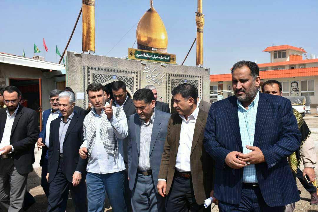  وزیر علوم  از برنامه‌های بسیج دانشجویی استان اصفهان باز دید کرد