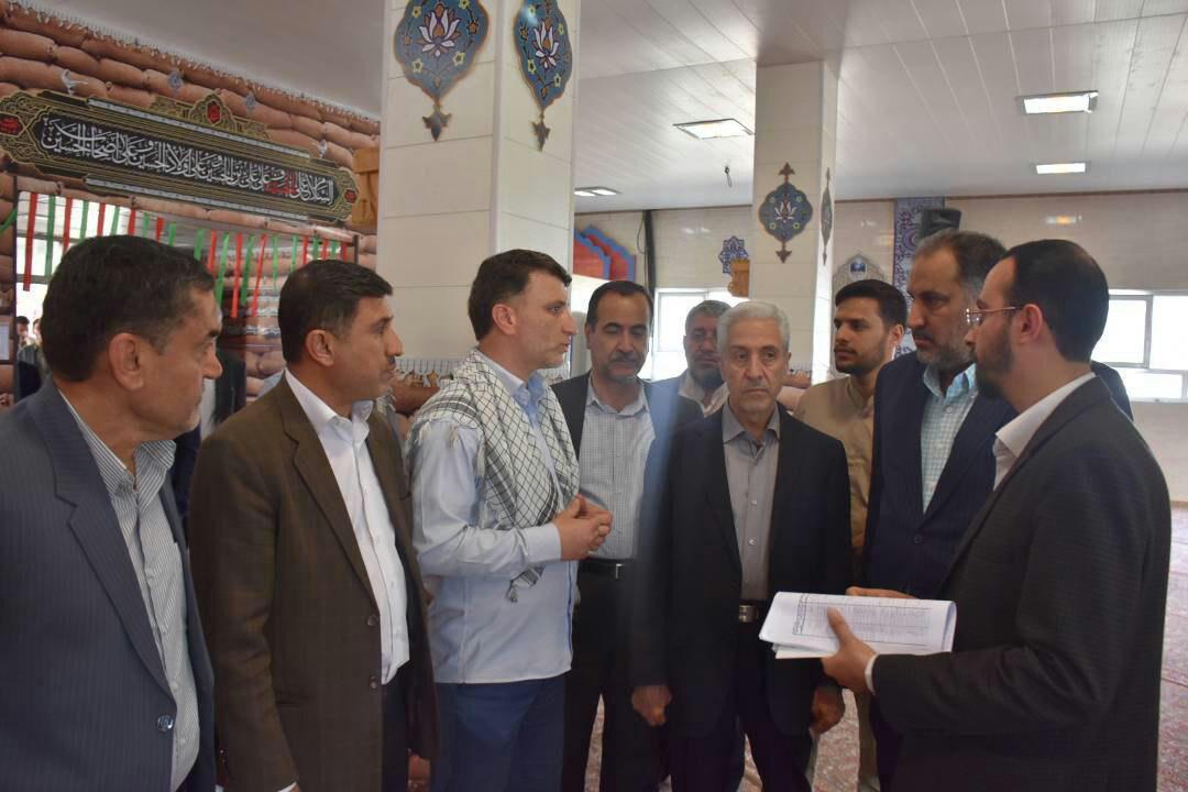  وزیر علوم  از برنامه‌های بسیج دانشجویی استان اصفهان باز دید کرد