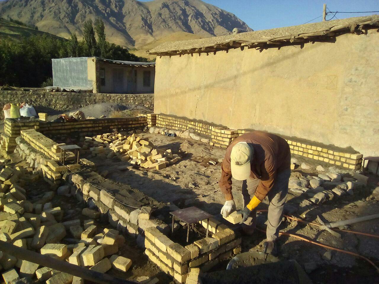 ساخت دو خانه برای محرومی و شناسایی 6 نیازمند به مسکن دیگر/ از دیوار کشی تا کمک های دارویی و دندانپزشکی به شش روستا
