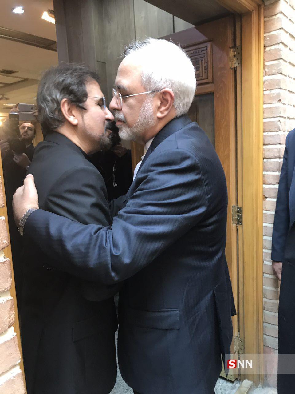 عکس/ حضور ظریف در مراسم ختم پدر سخنگوی وزارت خارجه