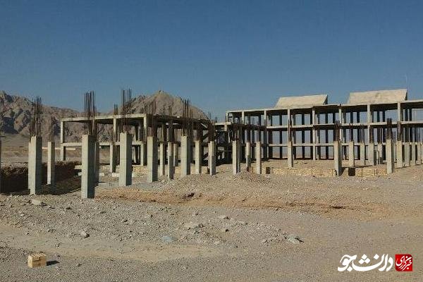 تکلیف دانشگاه امام صادق(ص) شهرستان مهریز تعیین شود