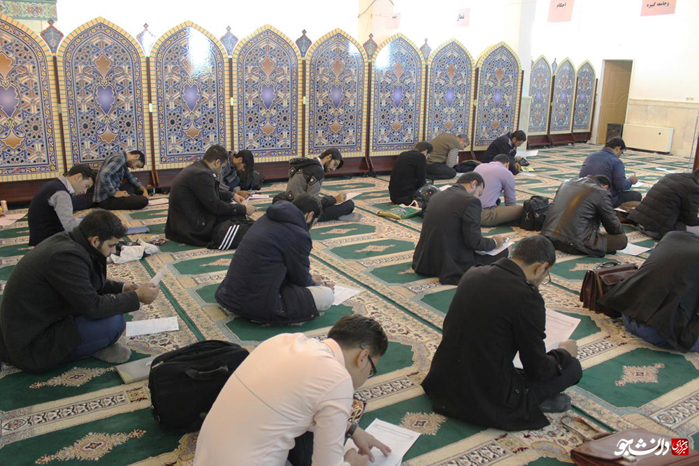 مسابقات قرآن و عترت به صورت همزمان کشوری در دانشگاه آزاد قم برگزار شد