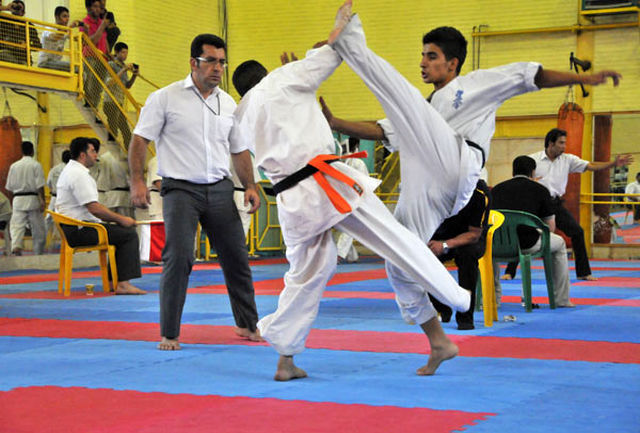 رقابت‌های انتخابی تیم ملی کاراته دانشجویان برگزار گردید