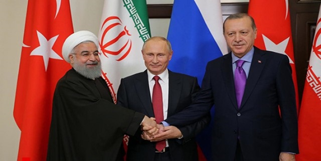 توافق ایران، روسیه و ترکیه در حل مناقشات سوریه بسیار تاثیرگذار است