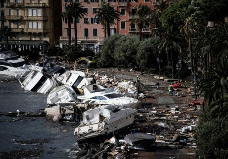 طوفان در ایتالیا جان بیش از ۲۰ نفر را گرفت