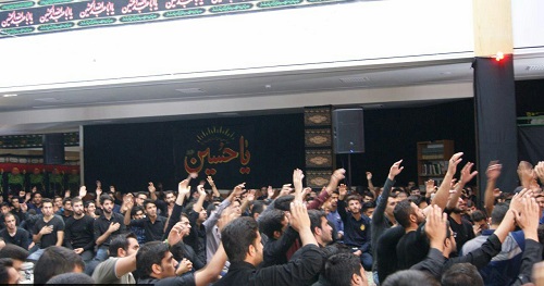 سوگواری اربعین حسینی در دانشگاه شهید باهنر کرمان/ جاماندگان چگونه به قافله یاران امام حسین(ع) می‌رسند