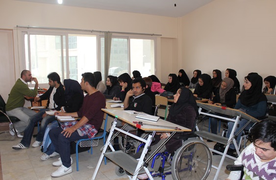 یک کلاس ویژه در دانشگاه حکیم سبزواری برای دانشجویان معلول اختصاص می‌یابد