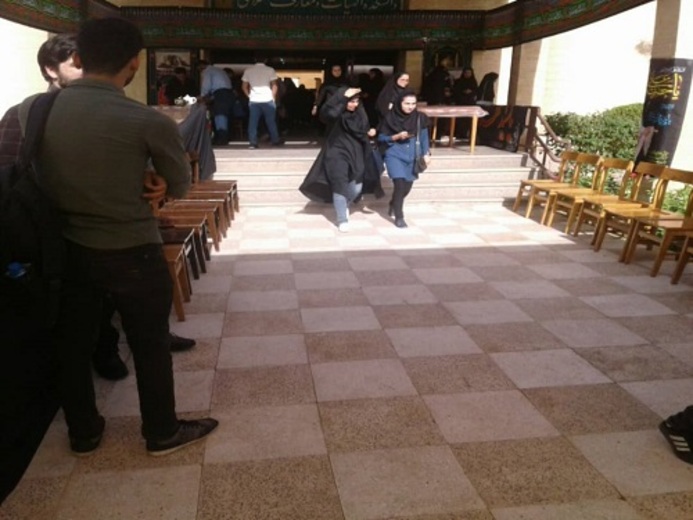 //فردا؛ در سرسرای دانشکده الهیات دانشگاه شهید چمران اهواز ایستگاه صلواتی برپا می‌شود