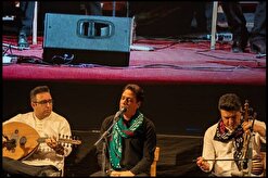 اجرای چند موسیقی لُری در جشنواره «بلوط»/ هنرمندن لُر تجلیل شدند