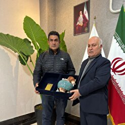 پایان سفر دو روزه عضو هیأت رییسه فدراسیون جهانی اسکیت و رییس کمیسیون فنی سرعت به ایران