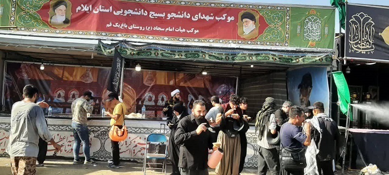 خدمات‌رسانی موکب‌های بسیج دانشجویی استان ایلام به زائرین اربعین حسینی +تصاویر
