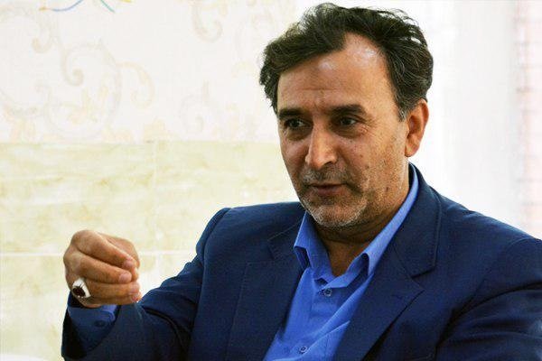 ترفند دولت برای خالی کردن صندوق توسعه ملی مغایر با شعارهای رئیس جمهور است