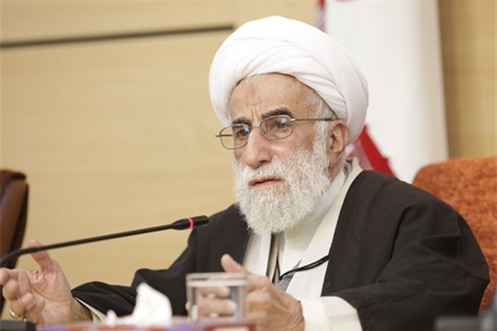 آیت الله جنتی: نیروهای مبارزه کننده با فساد از عناصر انقلابی و ولایی گزینش شوند