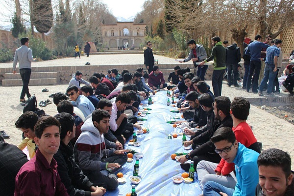 اردوی دانشجویی یک روزه دانشگاه فرهنگیان کرمان برگزار شد