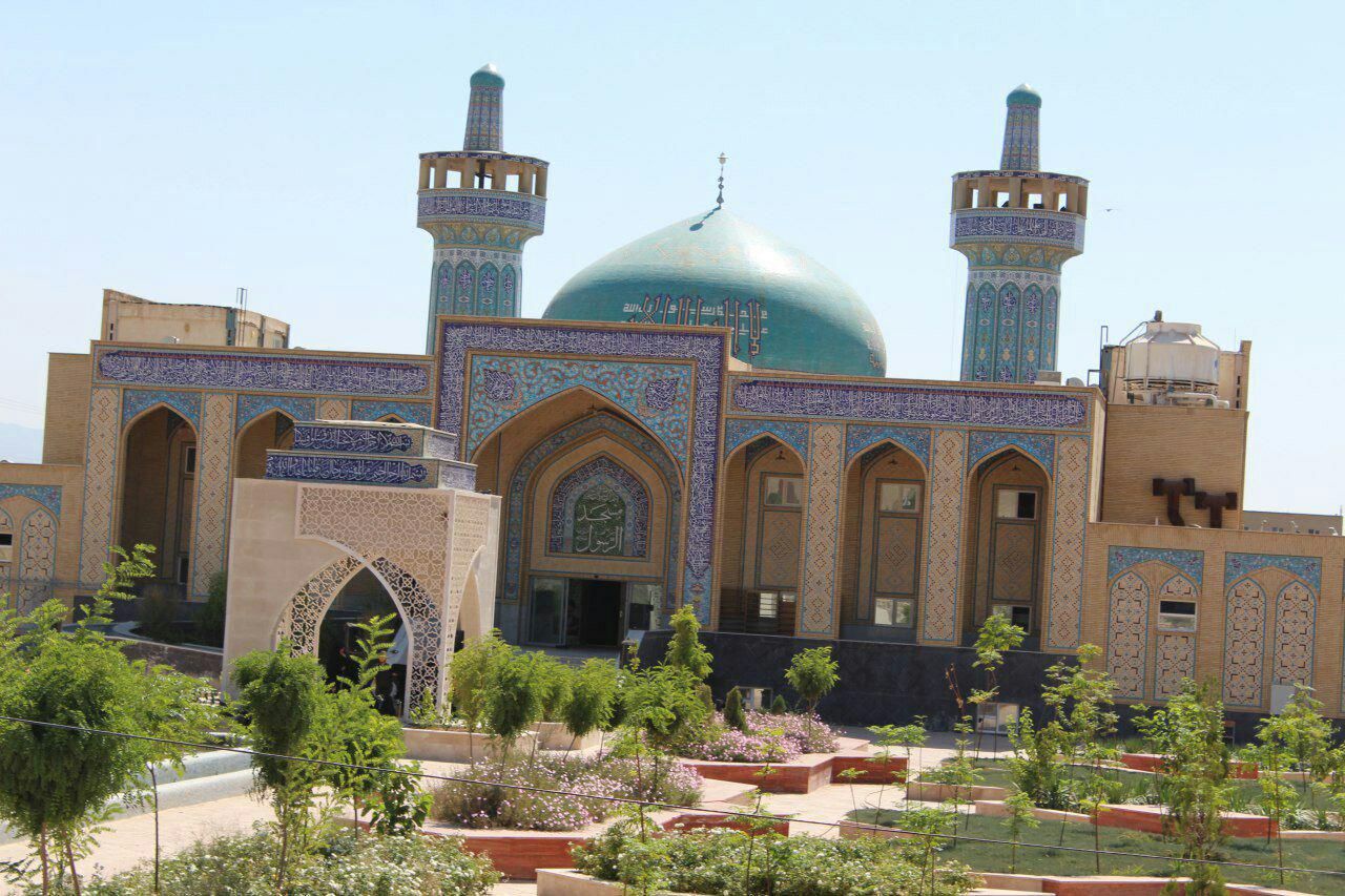 بنای یادمان شهدای گمنام دانشگاه آزاد اسلامی واحد قم تکمیل شد