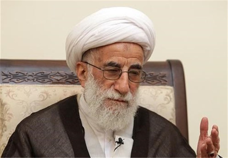 آیتالله جنتی: برای نعمت عظیم اربعین باید شکرگزار درگاه الهی باشیم