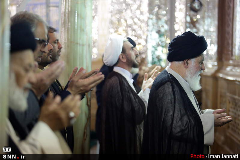 نماز جمعه؛ تریبون پاسخگو کردن مسئولان/ نماز جمعه هم طراز انقلاب اسلامی در مشهد برگزار میشود