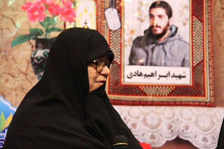 فیلم/ خاطره جالب خواهر شهید «ابراهیم هادی» از عمل کردن به «امر به معروف»