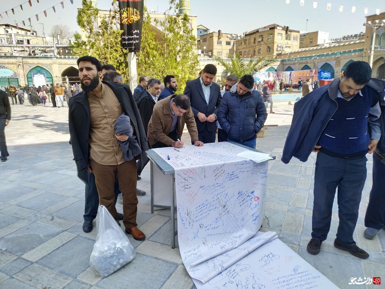 مردم و دانشجویان تهرانی در اعتراض به لایحه پالرمو و cft تحصن کردند+ تصاویر
