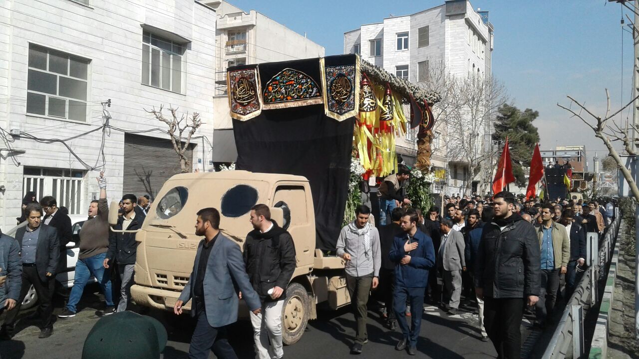 مراسم تشیع ۲ شهید گمنام ۸ سال دفاع مقدس برگزار شد/ شهدا در دانشگاه آزاد تهران جنوب خاکسپاری می‌شوند