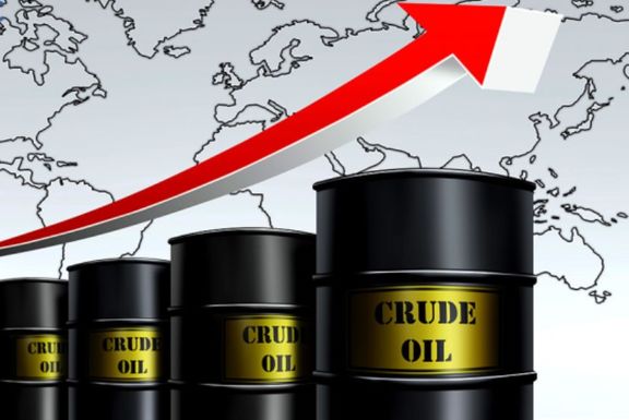 فروش نفت نباید در انحصار شرکت ملی نفت باشد/ قیمت رقابتی، عرضه نفت در بورس را افزایش می‌دهد