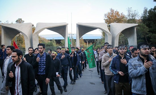 منتشر نشود///بیش از ۲ هزار دانشجو مراسم عزاداری اربعین را در حضور رهبر انقلاب برگزار می‌کنند/ حرکت دسته‌های دانشجویی از مقابل دانشگاه تهران