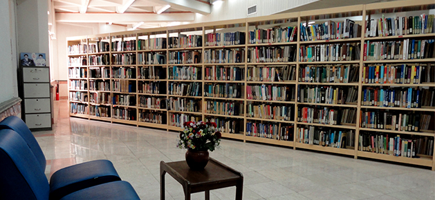 فرخی// آماده//// کتابخانه دانشگاه گیلان دارای کتب الکترونیکی و مقالات معتبر داخلی و خارجی است