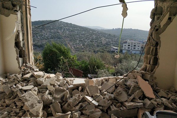 صهیونیست‌ها منزل مجری عملیات «برکان» را تخریب کردند