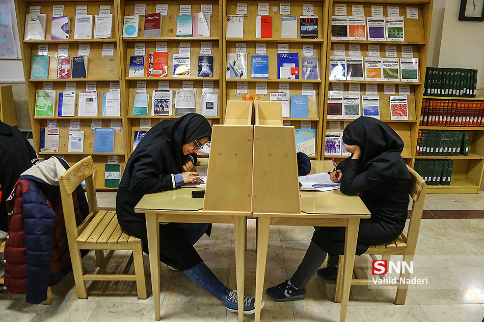 گزارش بیست/// ۵۰ درصد دانشجویان دانشگاه تبریز جزو کاربران فعال کتابخانه هستند/ دسترسی کامل به پایگا‌ه‌های اطلاعاتی