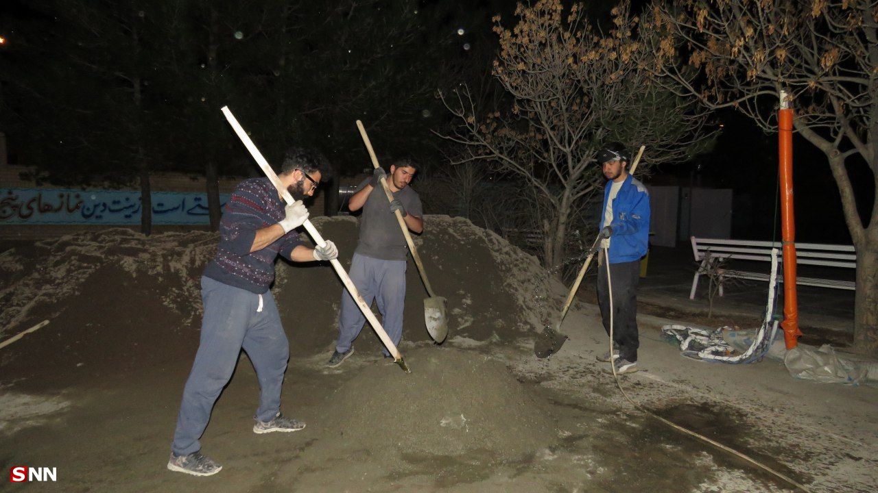 دانشجویان جهادی شهید شمسی پور به کمک محرومان در استان خراسان جنوبی رفتند+ تصاویر