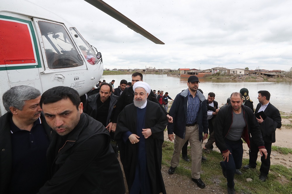 روحانی از مناطق سیل‌زده استان گلستان بازدید کرد