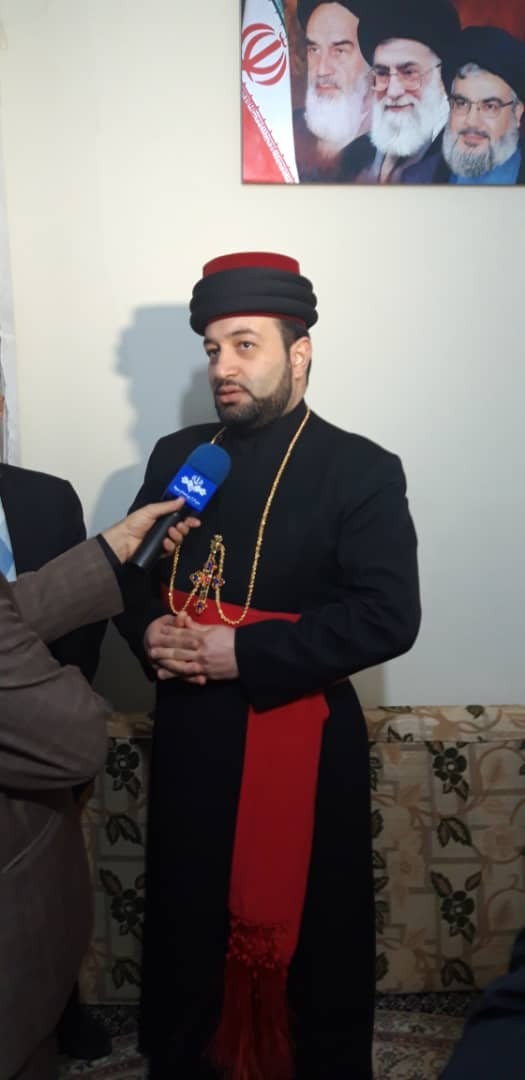 حضور رهبران اقلیت‌های دینی در منزل شهید سپهبد سلیمانی