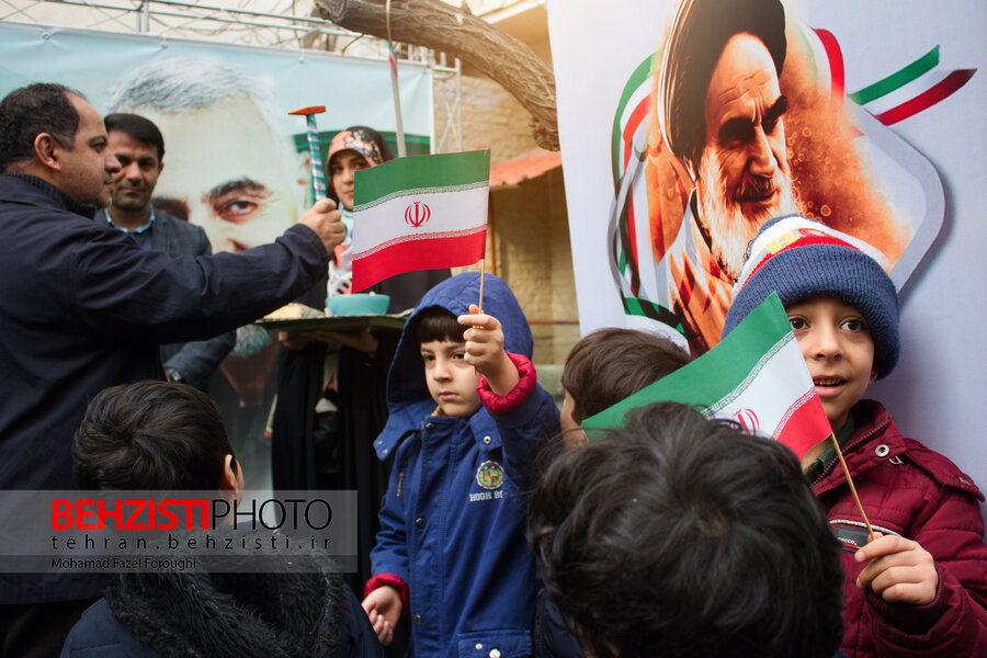 گزارش تصویری| زنگ انقلاب با حضور معاون امور اجتماعی بهزیستی کشور نواخته شد