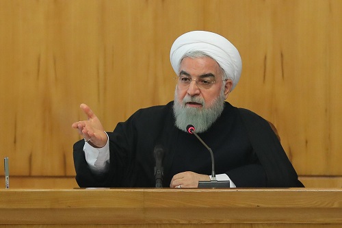 روحانی: هیچ کس بالاتر از قانون و مردم نیست/ حضور پرشکوه در راهپیمایی ۲۲ بهمن ضربه دیگری به دشمنان است
