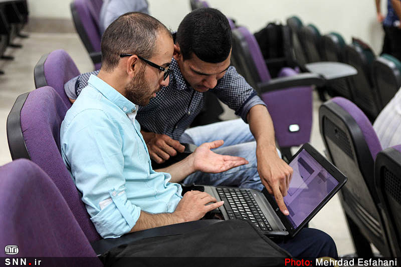 دانشگاه آزاد مشهد بر اساس سوابق تحصیلی دانشجو می‌پذیرد