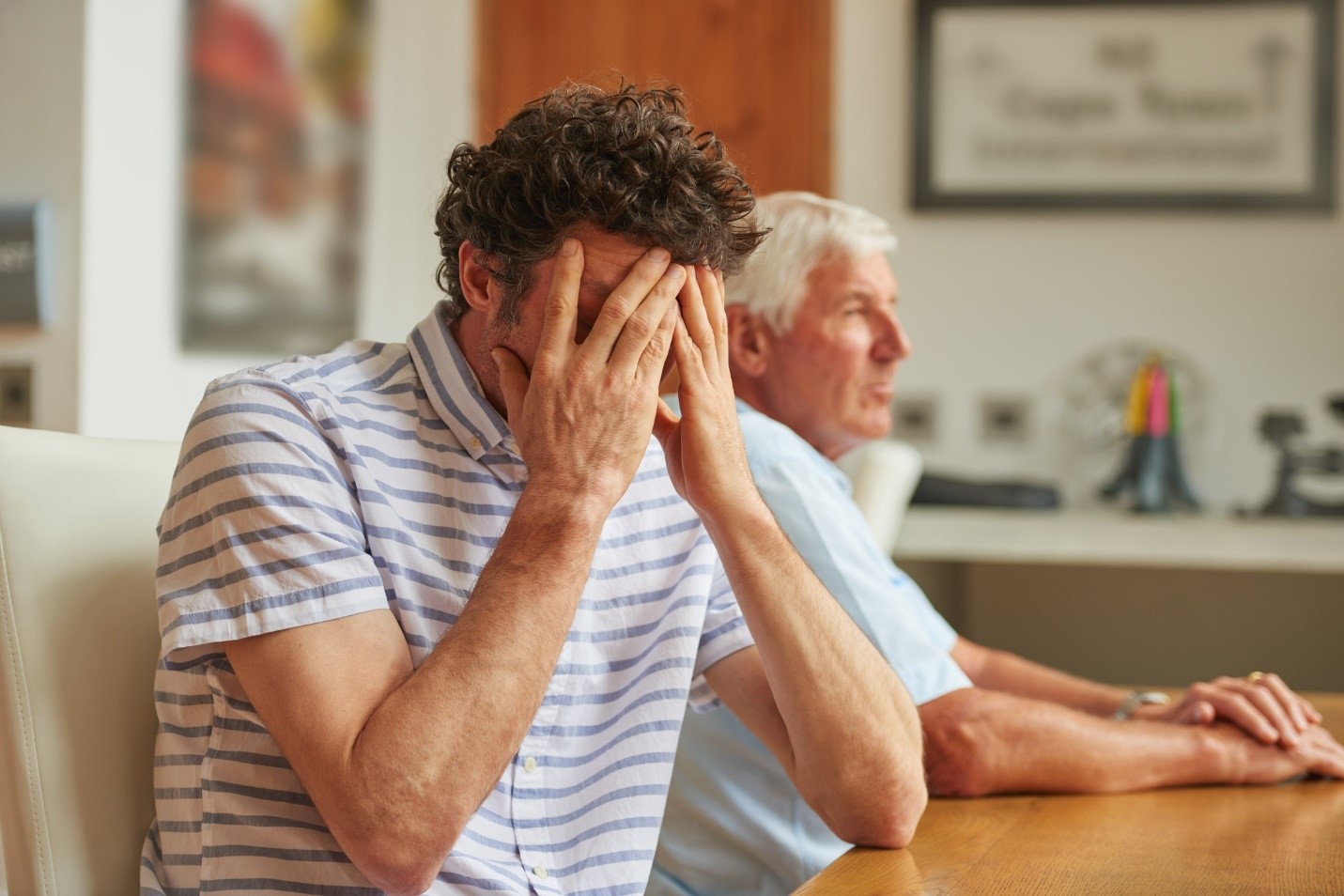 آسیب های ناشی از مراقبت سالمندان در منزل و فرسودگی شغلی در مراقبین سالمند