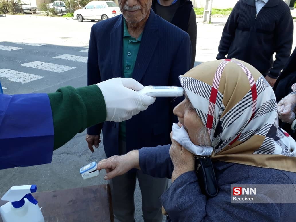 ضدعفونی معابر و توزیع بسته‌های سلامت در تهران
