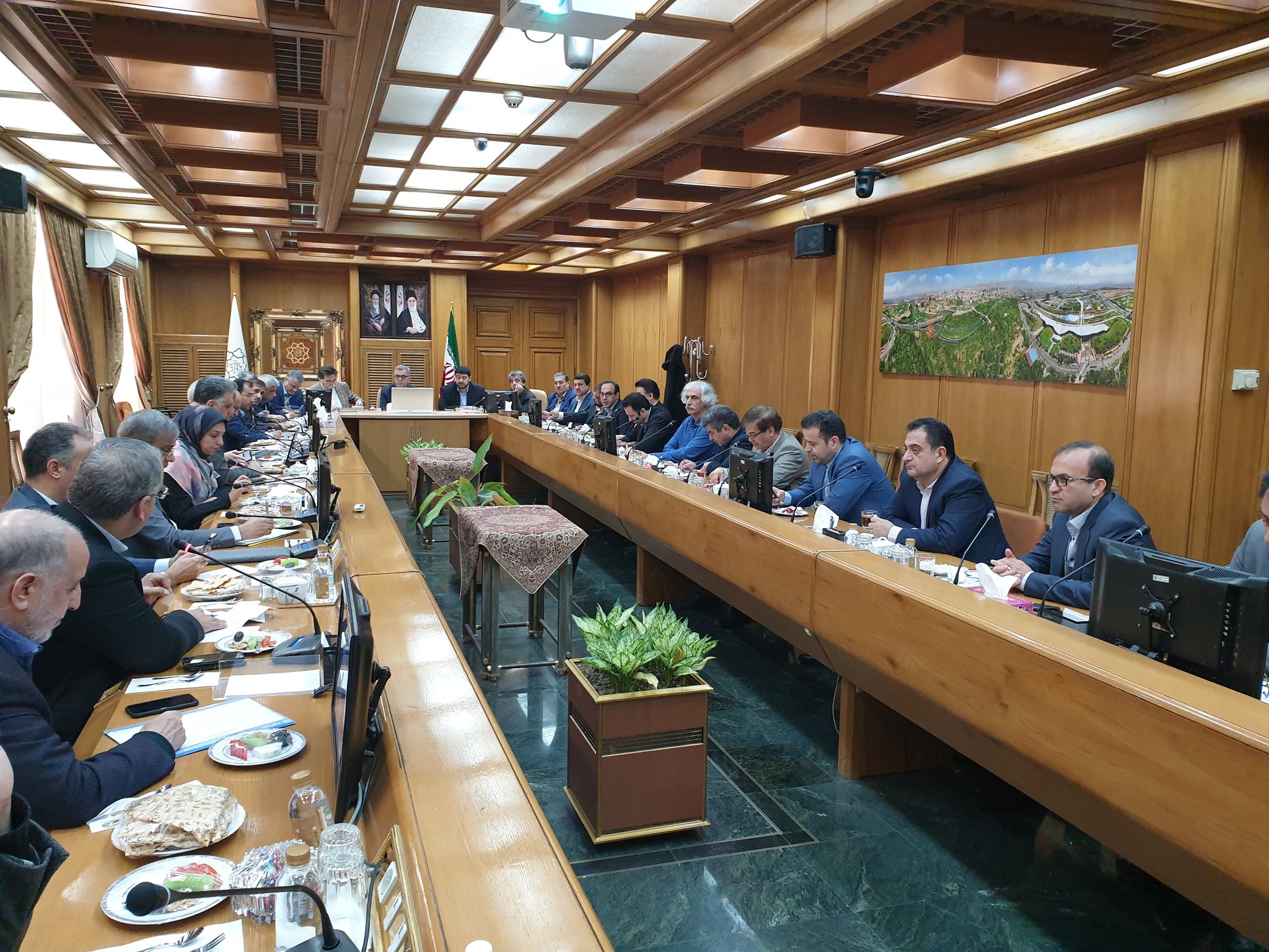 جلسه اضطراری شهرداری تهران با مسئولین وزارت بهداشت درباره کرونا