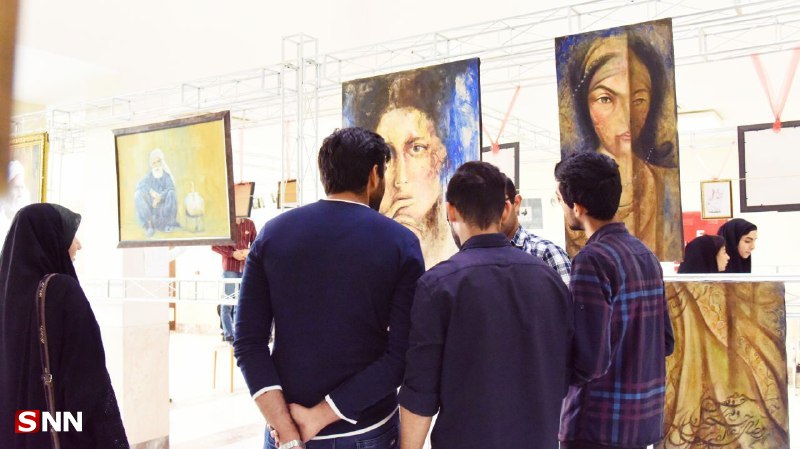 نمایشگاه هنری دانشجویان دانشگاه علوم پزشکی زاهدان با فروش آثار به نفع سیل زدگان برگزار شد