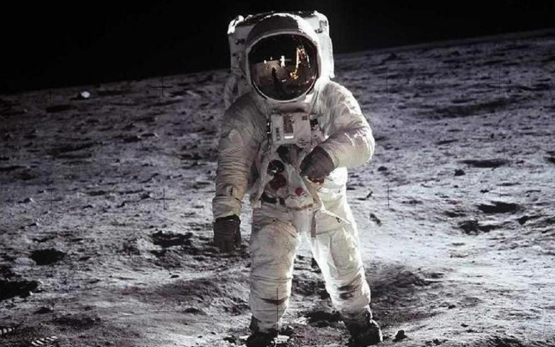 فضانوردان روسی تا سال ۲۰۳۰ میلادی به ماه سفر می‌کنند