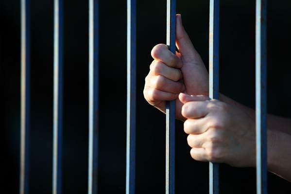 دومین زندانی بدهکار جرائم غیرعمد به همت بسیج دانشجویی دانشگاه یاسوج آزاد شد