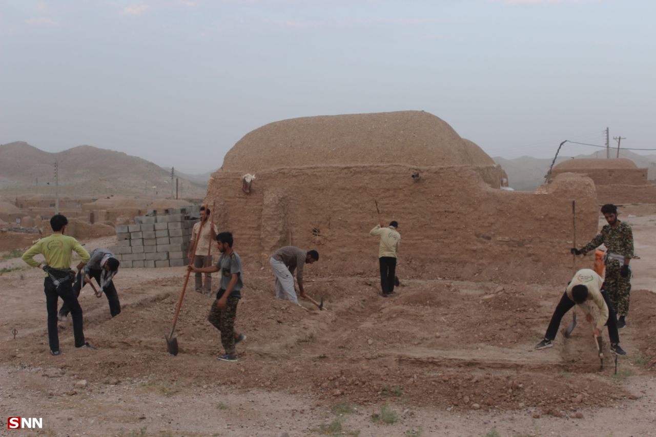 بماند/////اولین اردوی جهادی تابستانه دانشگاه حکیم سبزواری برگزار شد