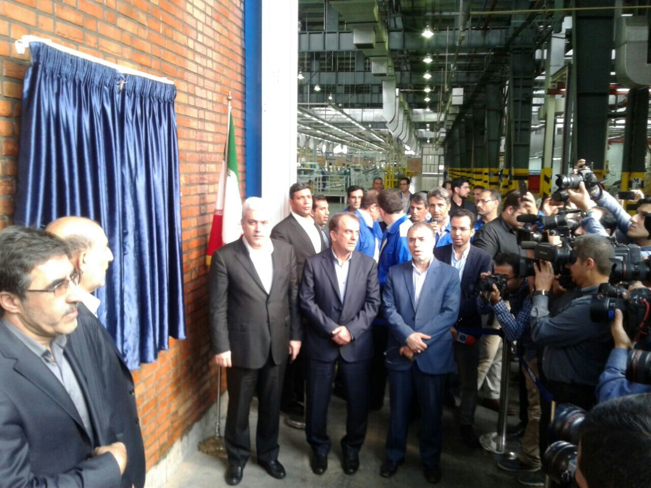 سرمایه گذاری ۶۰ میلیون یورویی برای تولید پژو ۳۰۱/ تولید این محصول با اتکا به توان داخلی بوده است