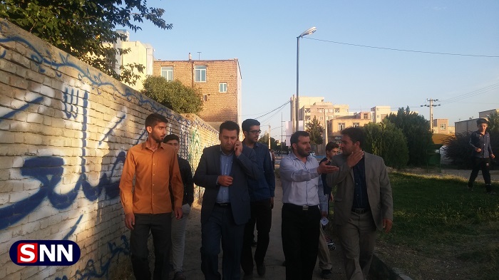 شهردار منطقه سه همدان از محله زمین شهری بازدید کرد + تصاویر