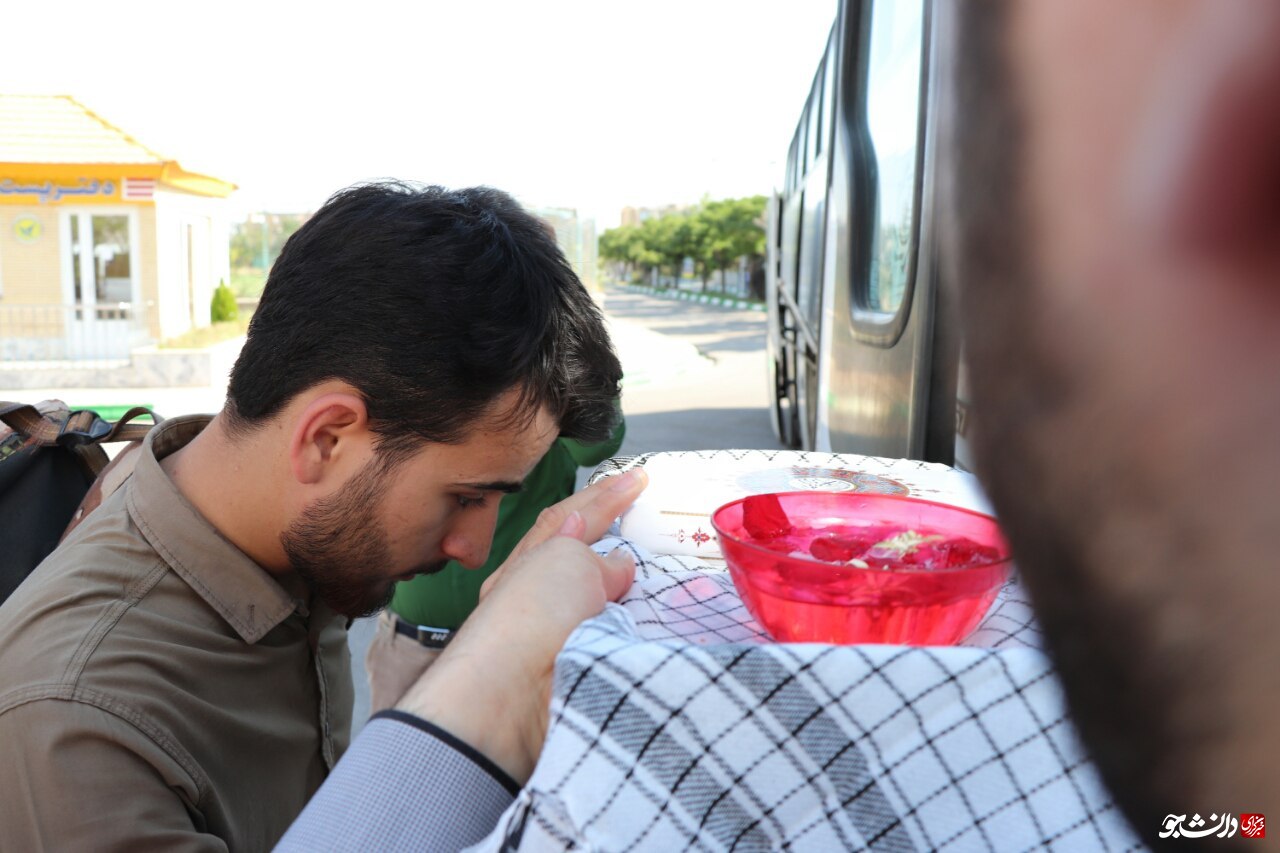 ۱۵۰ دانشجوی دانشگاه آزاد مشهد راهی اردوی جهادی روداب سبزوار شدند+تصاویر