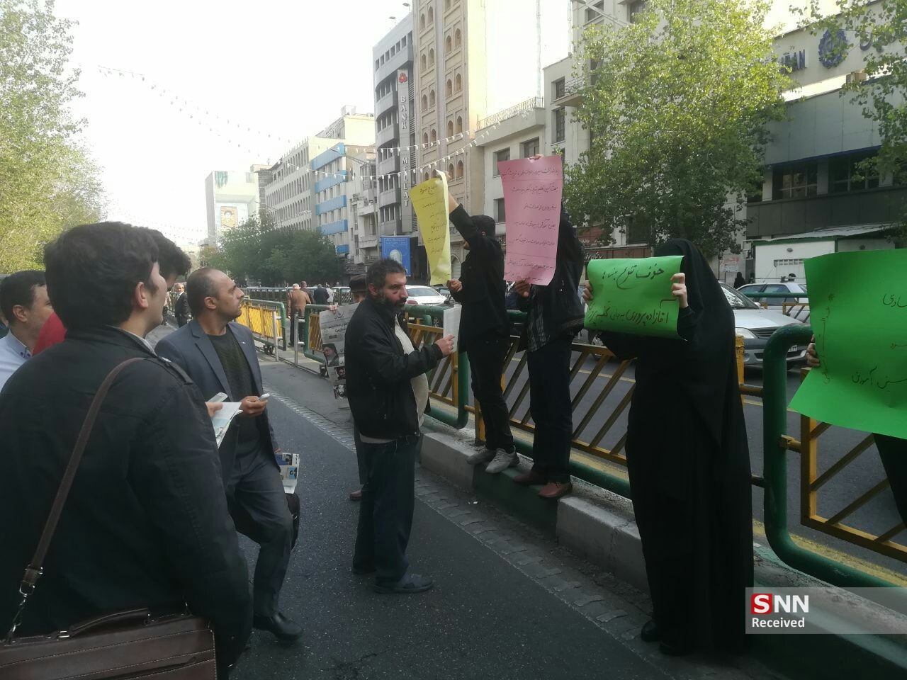 تجمع نه به خصوصی سازی مدارس با حضور دانشجویان تهرانی برگزار شد