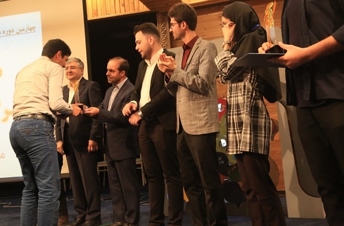 یازدهمین همایش تجلیل از دانشجویان نمونه شاهد و ایثارگر دانشگاه تهران برگزار می‌شود