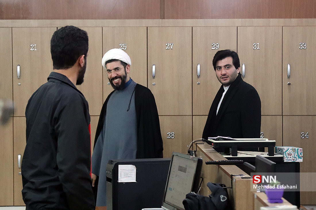 حجت الاسلام رستمی از خبرگزاری دانشجو بازدید کرد
