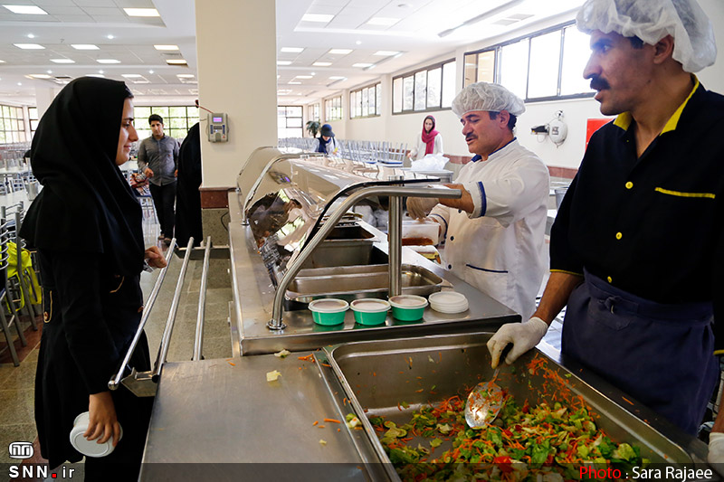 مشکل عدم کیفیت غذا در دانشگاه تهران با تذکر به پیمانکار حل شد